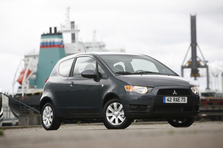  Mitsubishi Colt 2009 года  (фото 5 из 36)